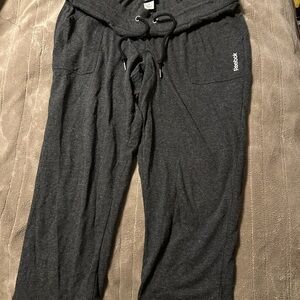 Reebok capri